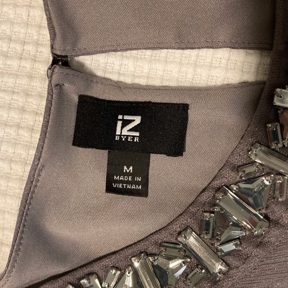 iZ Byer Sleeveless Top | Size M | Blouson | Sparkly | Jewel Collar | Party - Picture 7 of 7